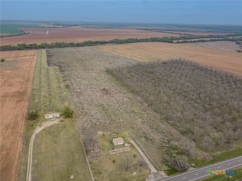 19.5 acres in Falls County - photo 9