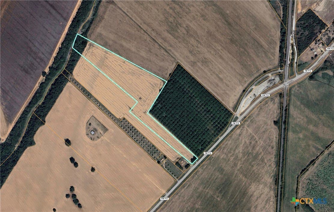 19.5 acres in Falls County featured view