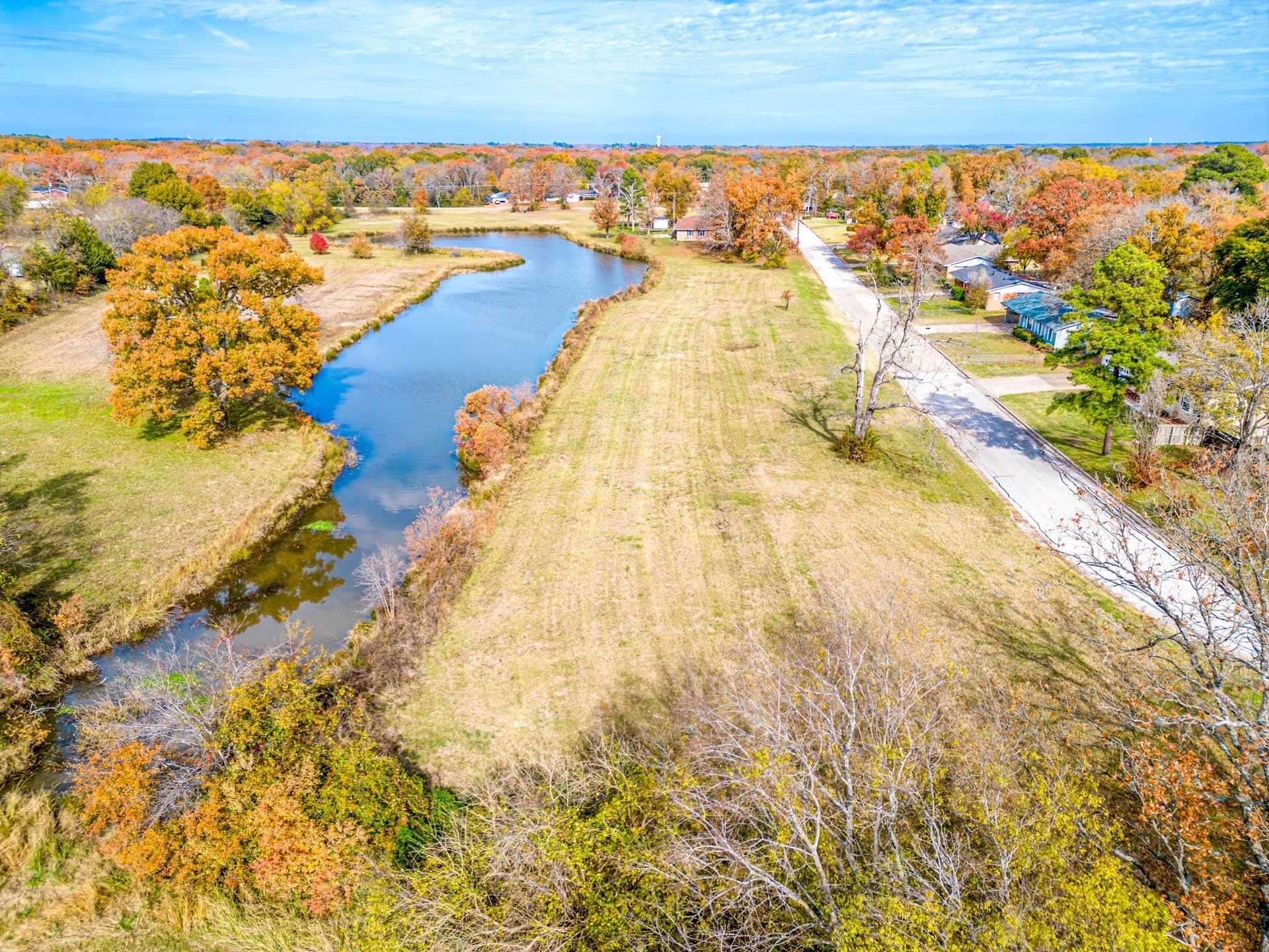 9.87 acres in Van Zandt County - photo 2