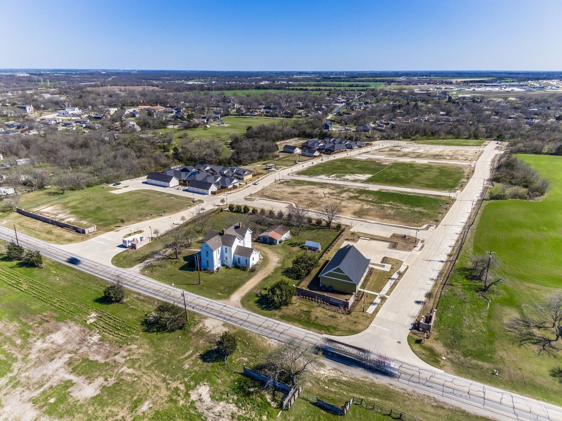 0.66 acres in Ellis County gallery image 4