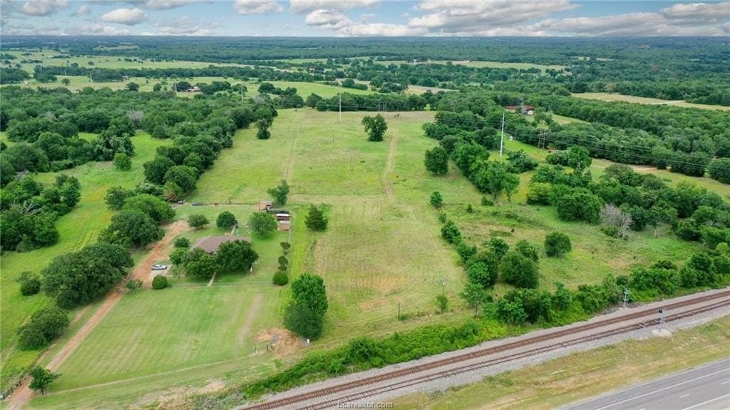 11.58 acres in Robertson County gallery image 4