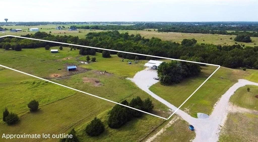 12 acres in Grayson County