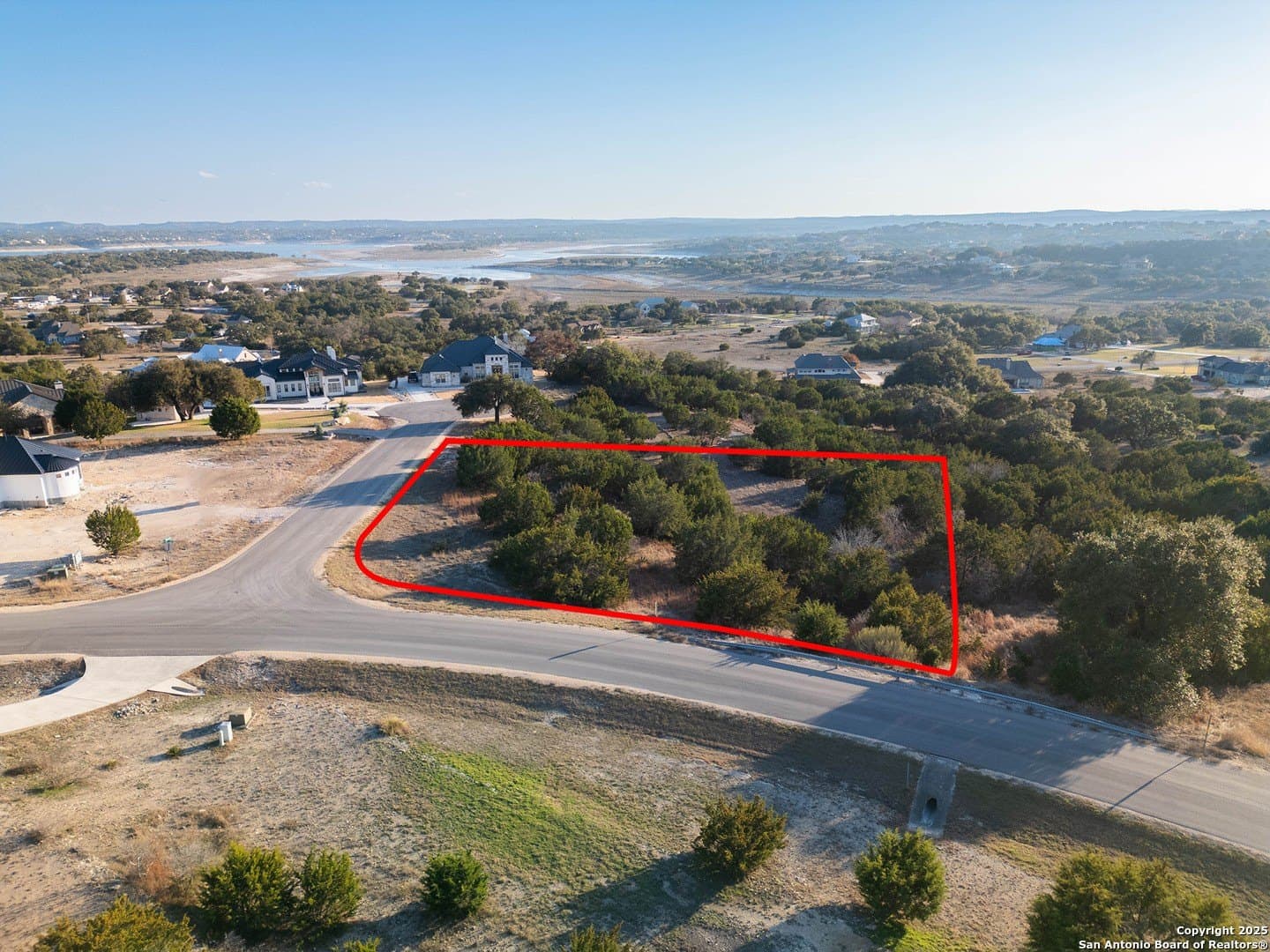 1.01 acres in Comal County gallery image 2