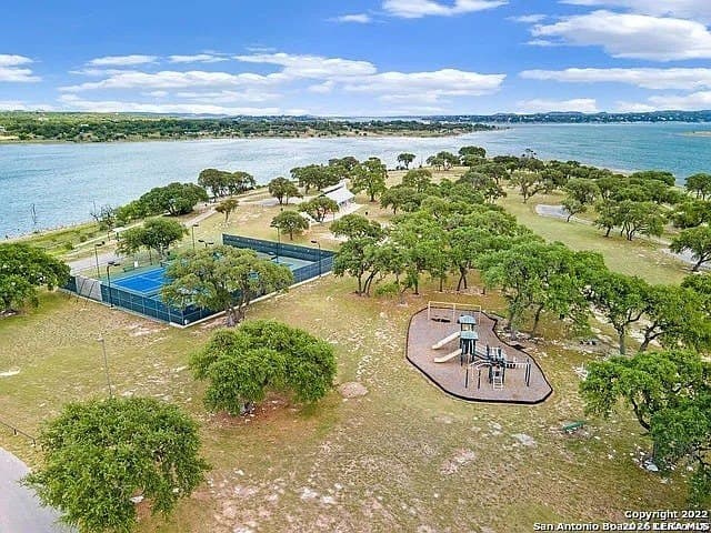 1.01 acres in Comal County - photo 5
