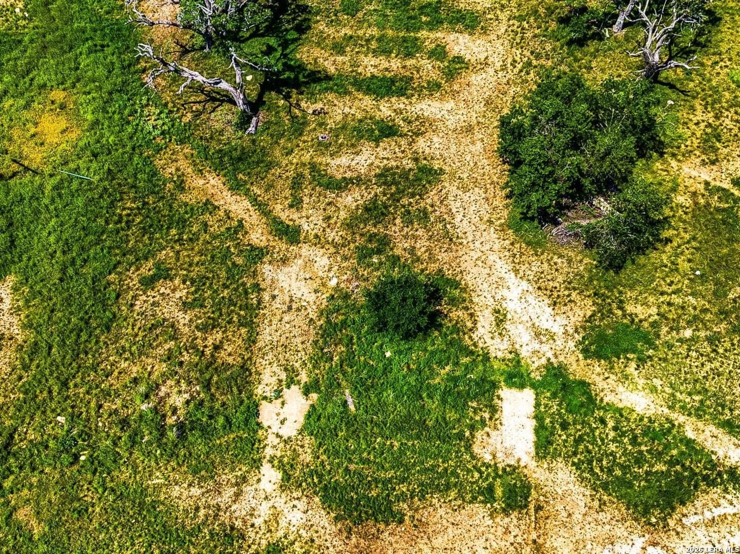 0.22 acres in Bandera County - photo 9