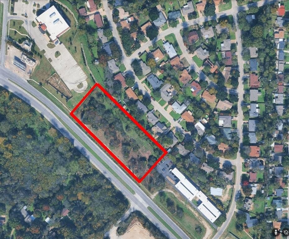 2.5 acres in Tarrant County