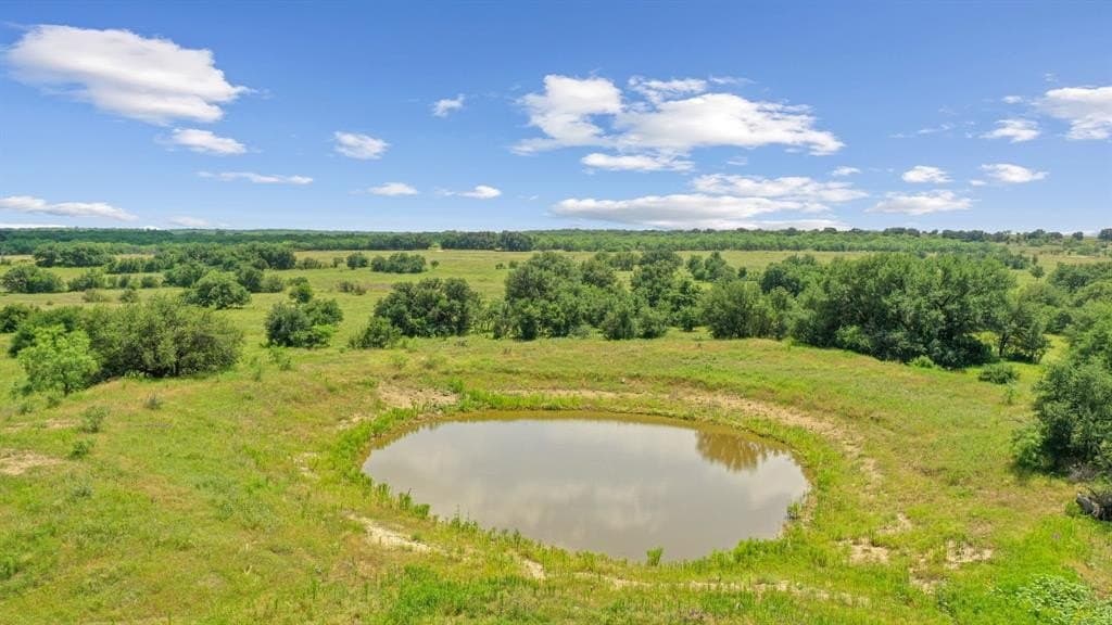 347 acres in Stephens County