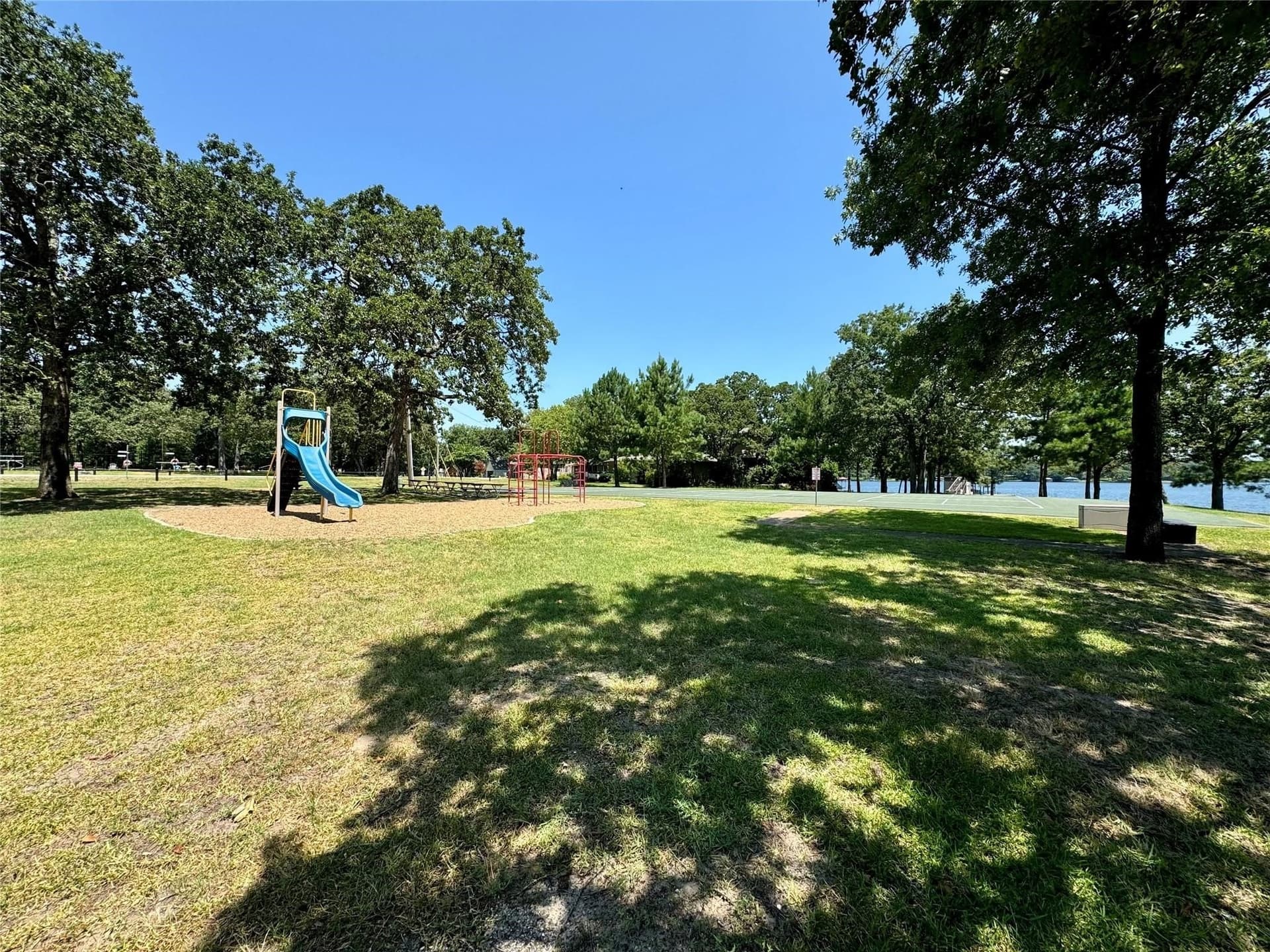 0.42 acres in Henderson County - photo 7