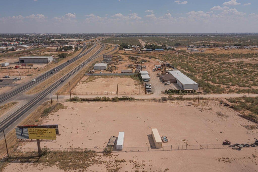 2 acres in Ector County - photo 4