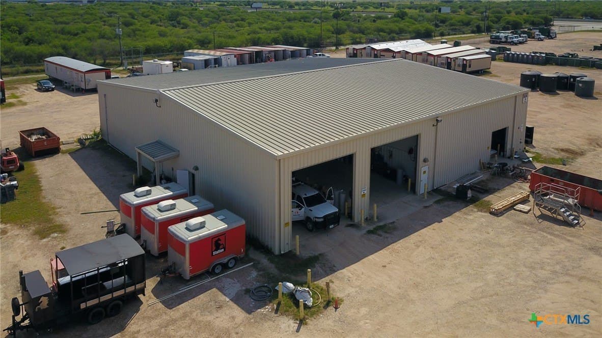 13.97 acres in Victoria County featured view