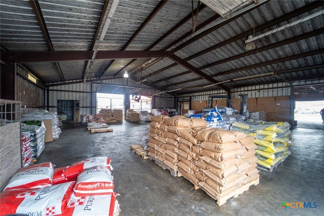 10 acres in Goliad County - photo 16