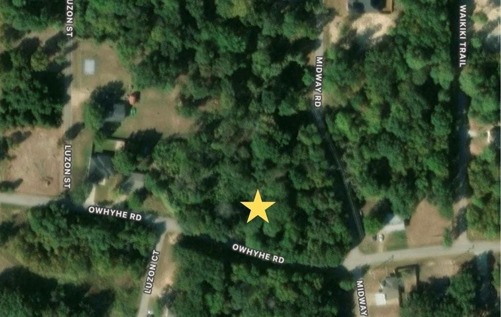 0.57 acres in Henderson County gallery image 2