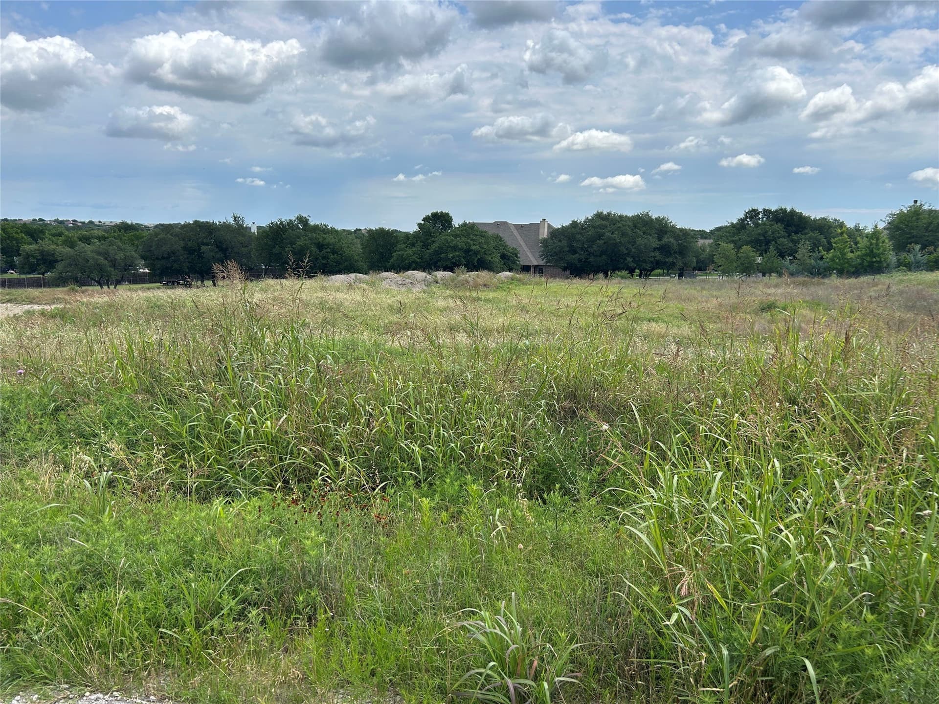 1.01 acres in Parker County