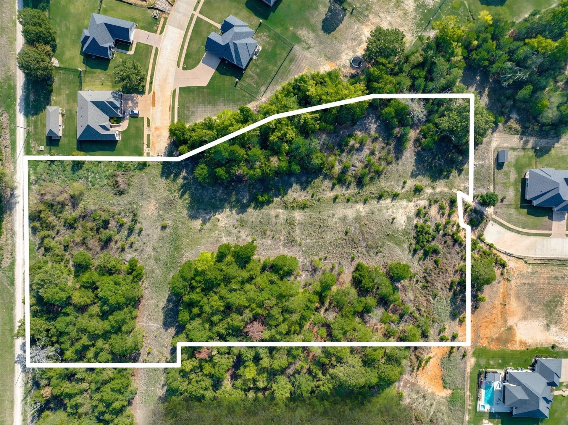 4.1 acres in Smith County - photo 3