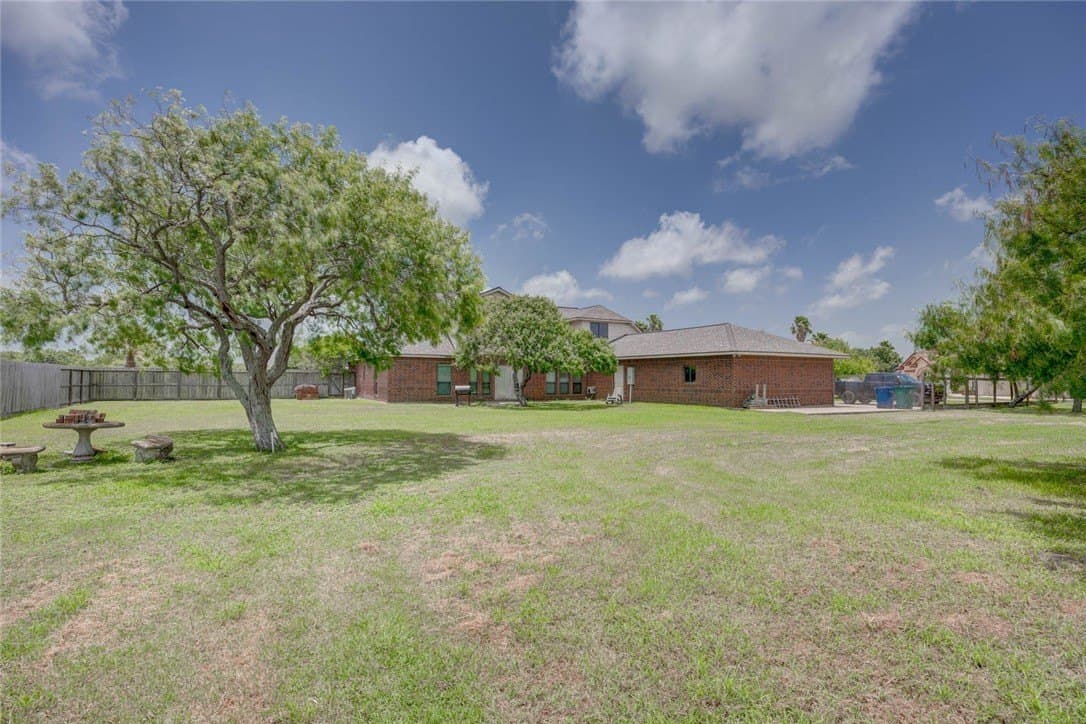 43,956 acres in Nueces County - photo 38