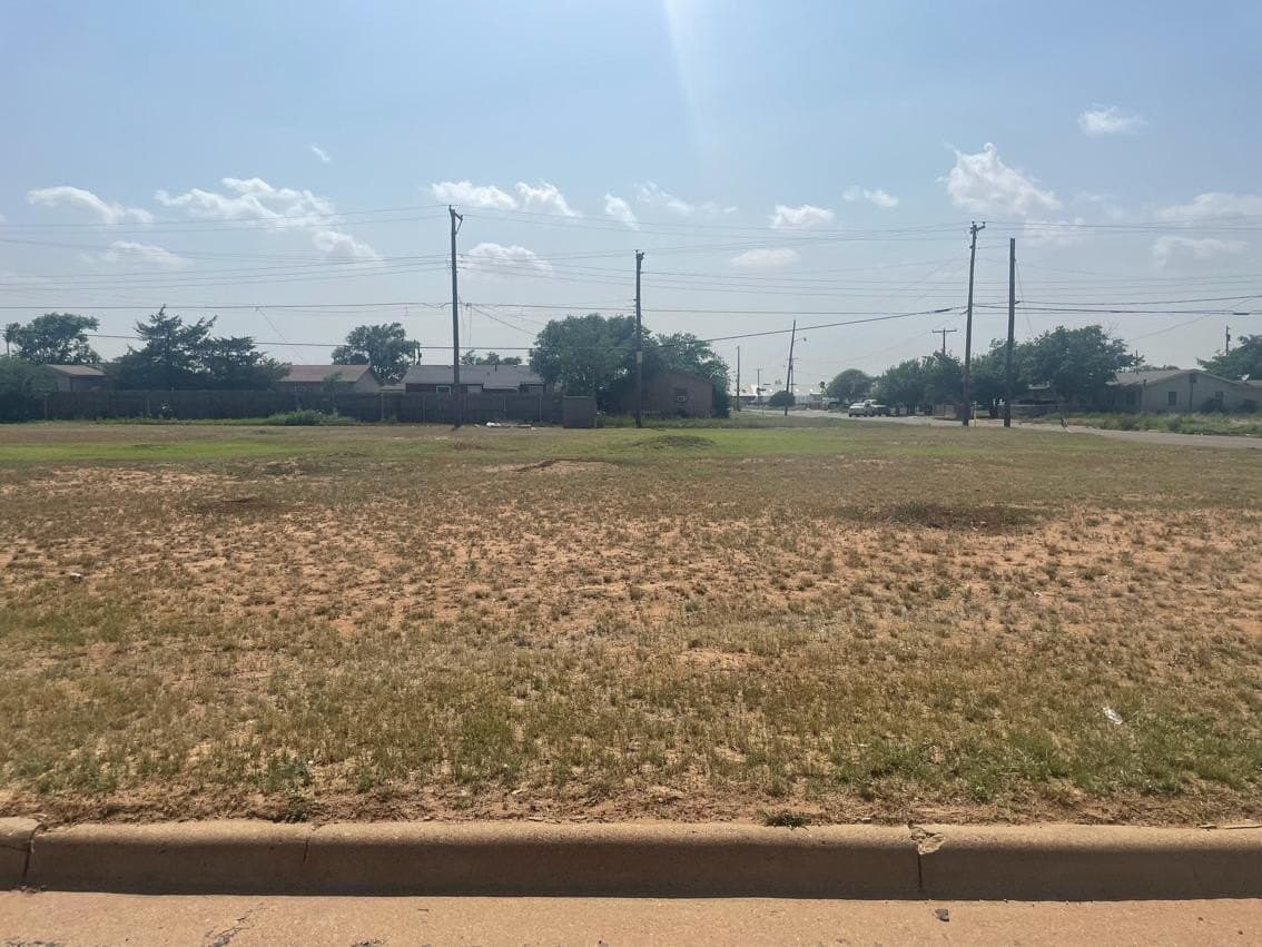 0.31 acres in Lubbock County - photo 2