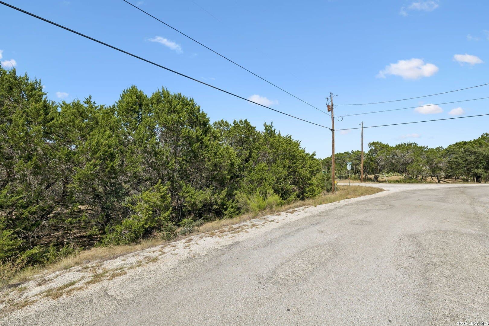 0.79 acres in Bandera County - photo 6