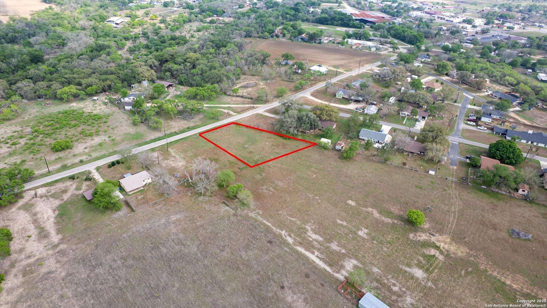 0.5 acres in Wilson County - photo 6