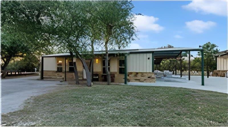 12 acres in Burnet County gallery image 4