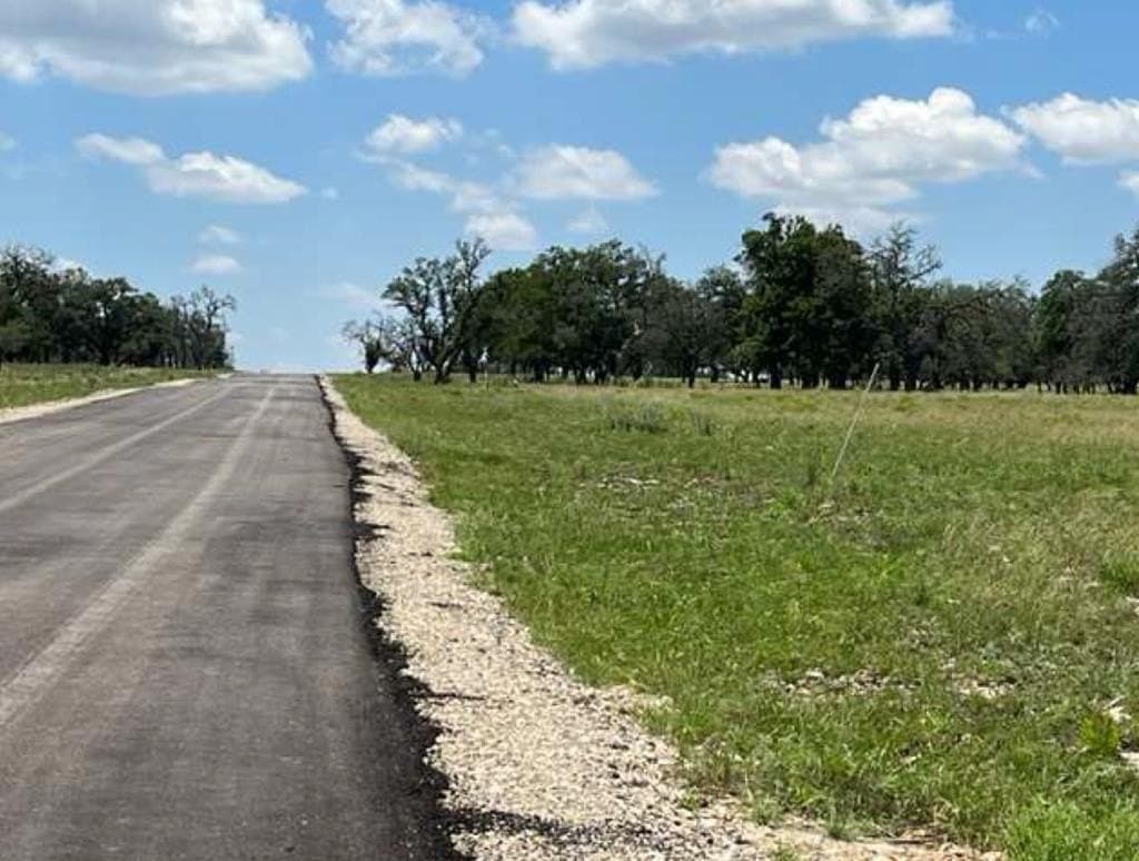 5.61 acres in Gillespie County - photo 16