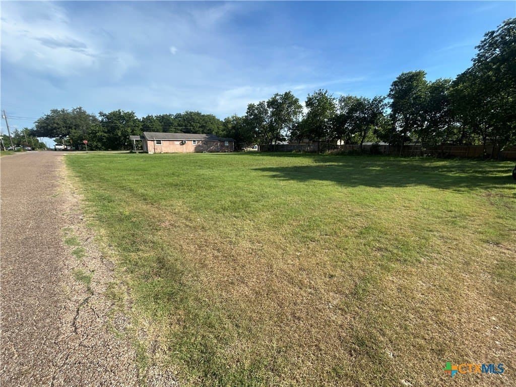 0.14 acres in McLennan County gallery image 2