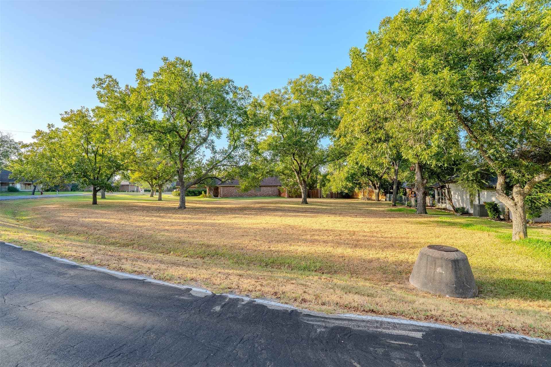 0.32 acres in Hood County - photo 3