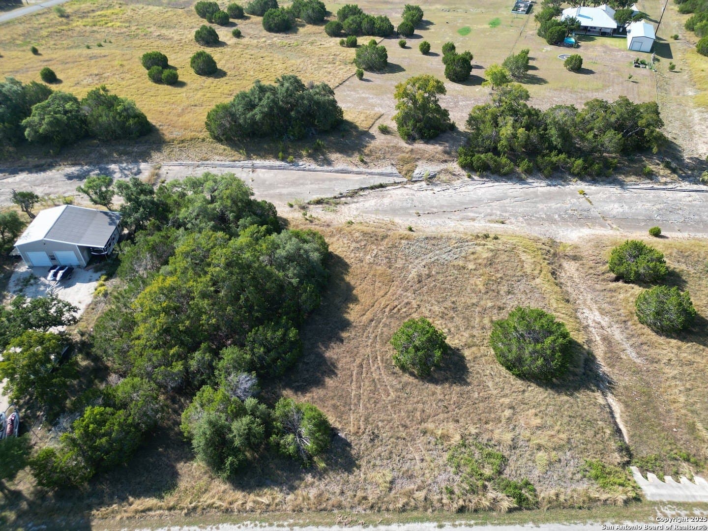 1.03 acres in Comal County gallery image 2