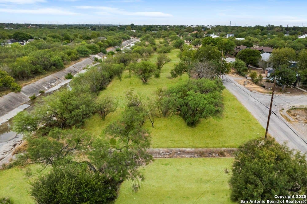 0.15 acres in Bexar County - photo 6