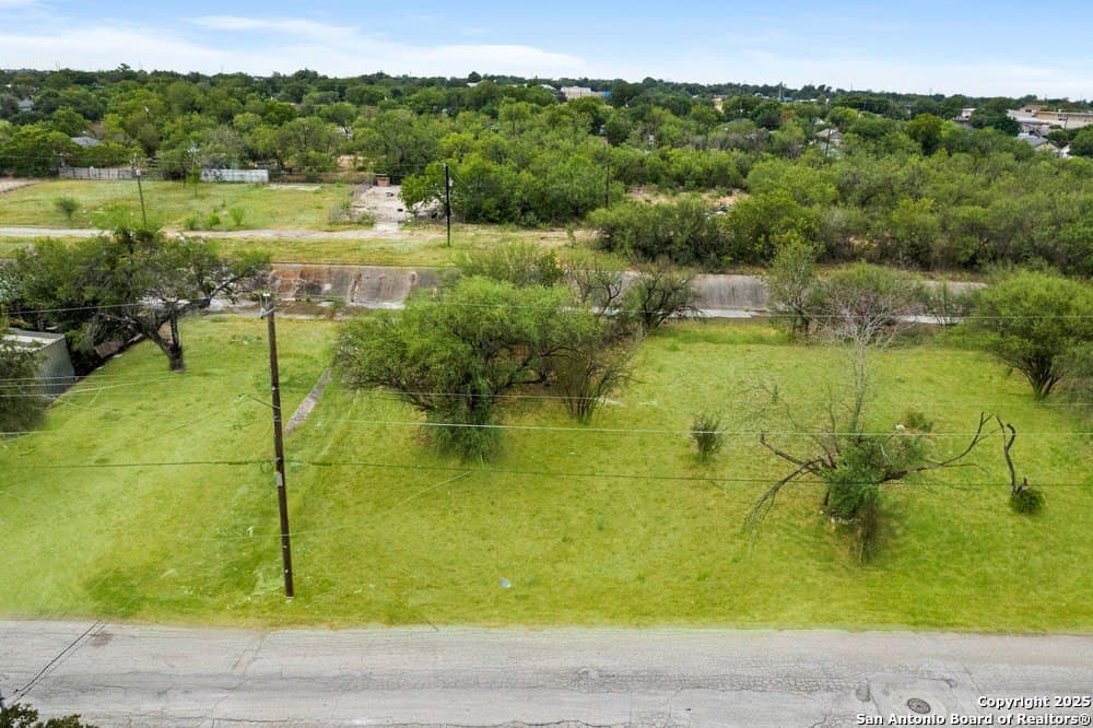 0.15 acres in Bexar County - photo 2