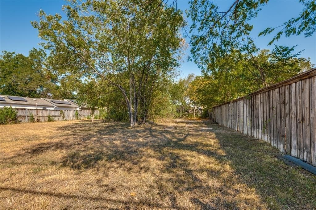 0.17 acres in Dallas County gallery image 3