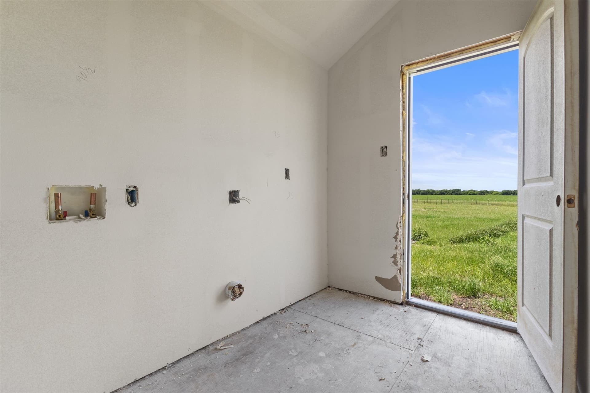 10 acres in Delta County - photo 14