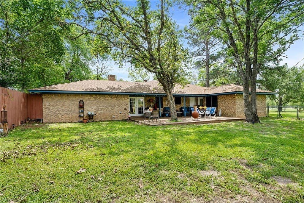 1.54 acres in Austin County - photo 6
