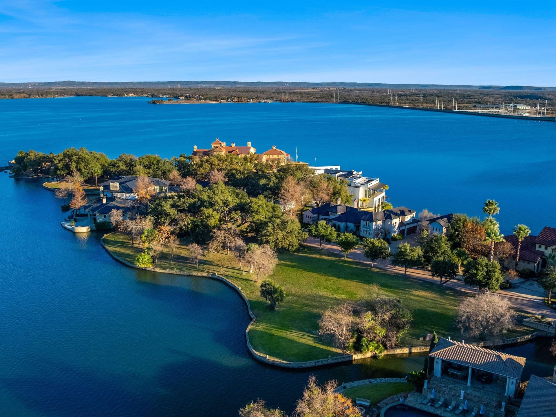 0.73 acres in Burnet County gallery image 3