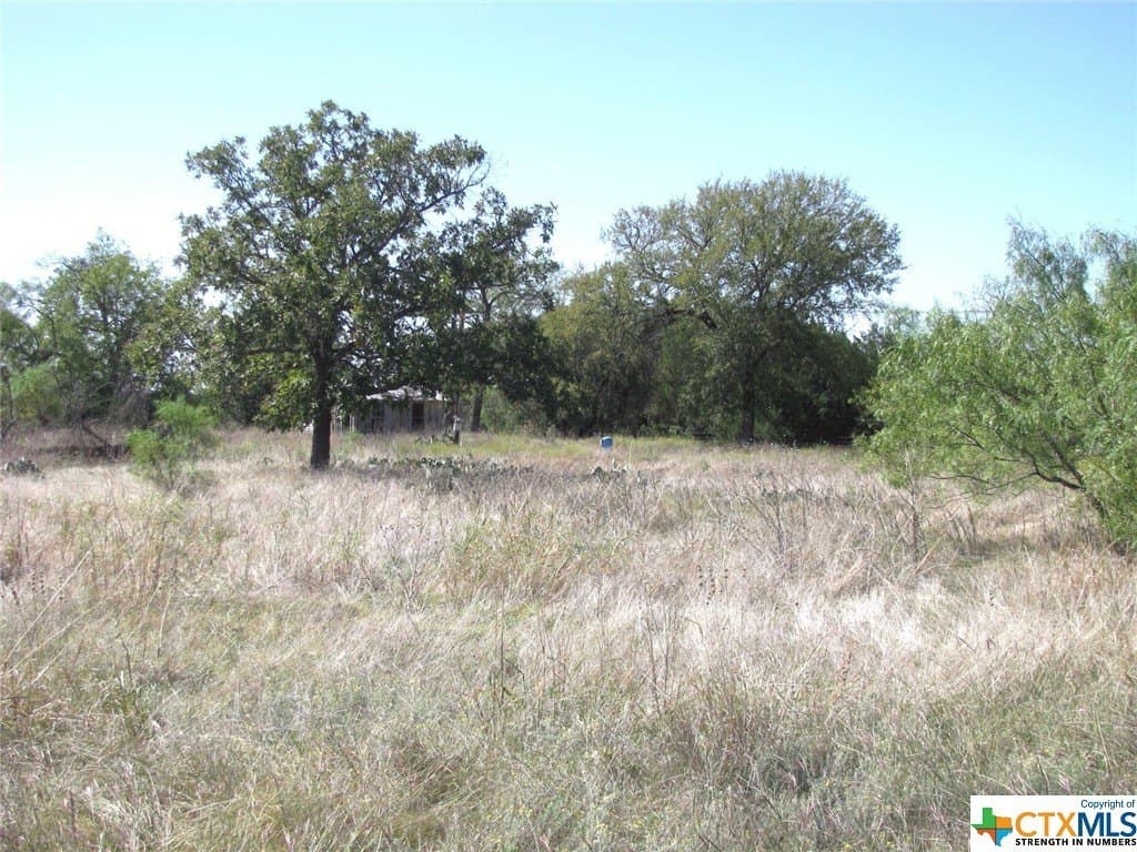 18.11 acres in Lampasas County gallery image 2
