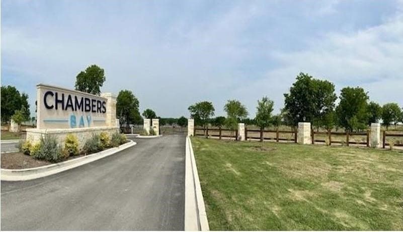 1.68 acres in Navarro County - photo 29