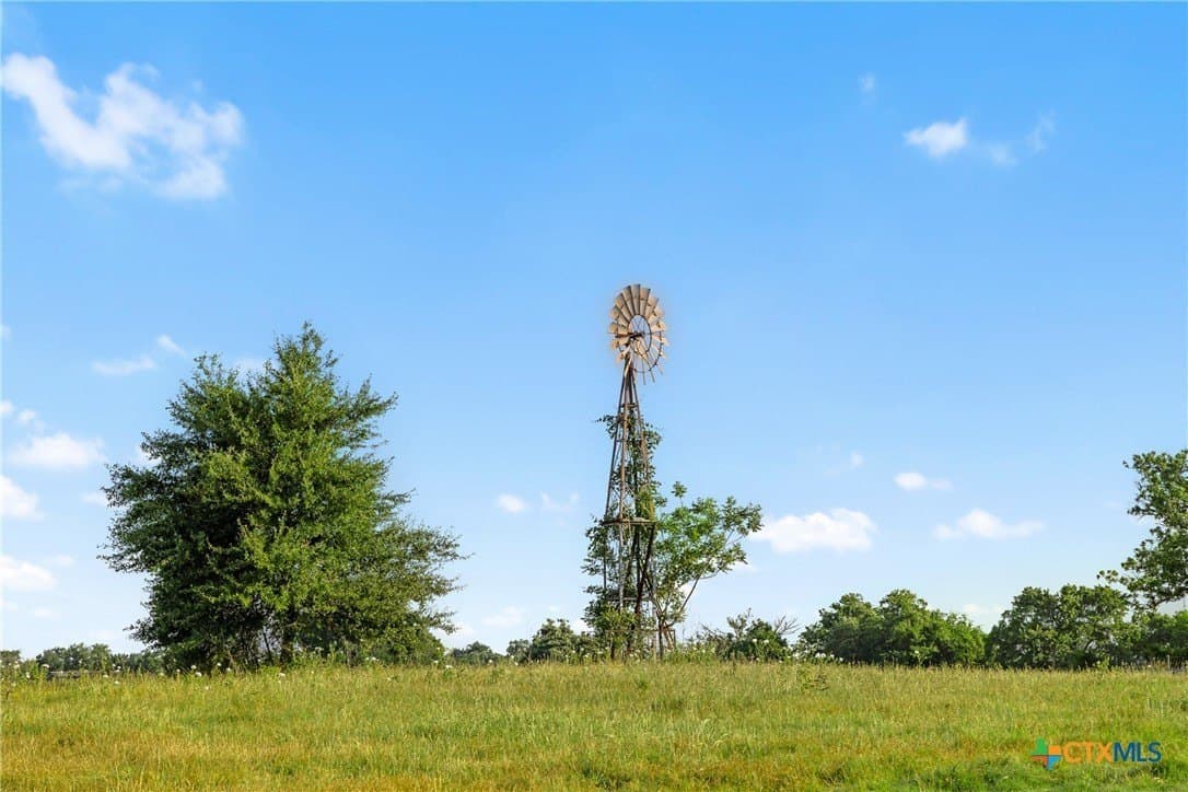 204.4 acres in Robertson County gallery image 4
