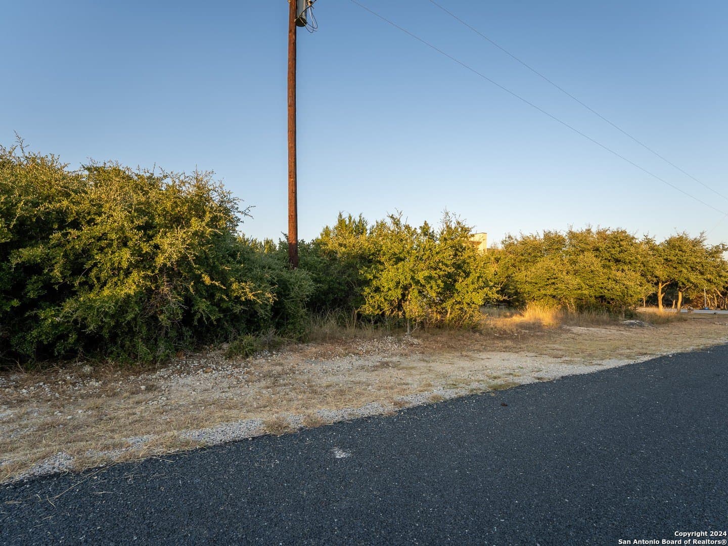 0.37 acres in Blanco County gallery image 2