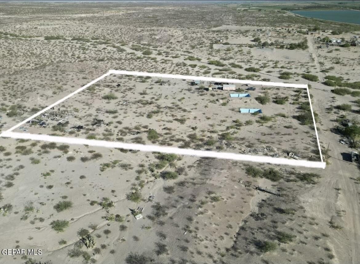 5 acres in El Paso County gallery image 4