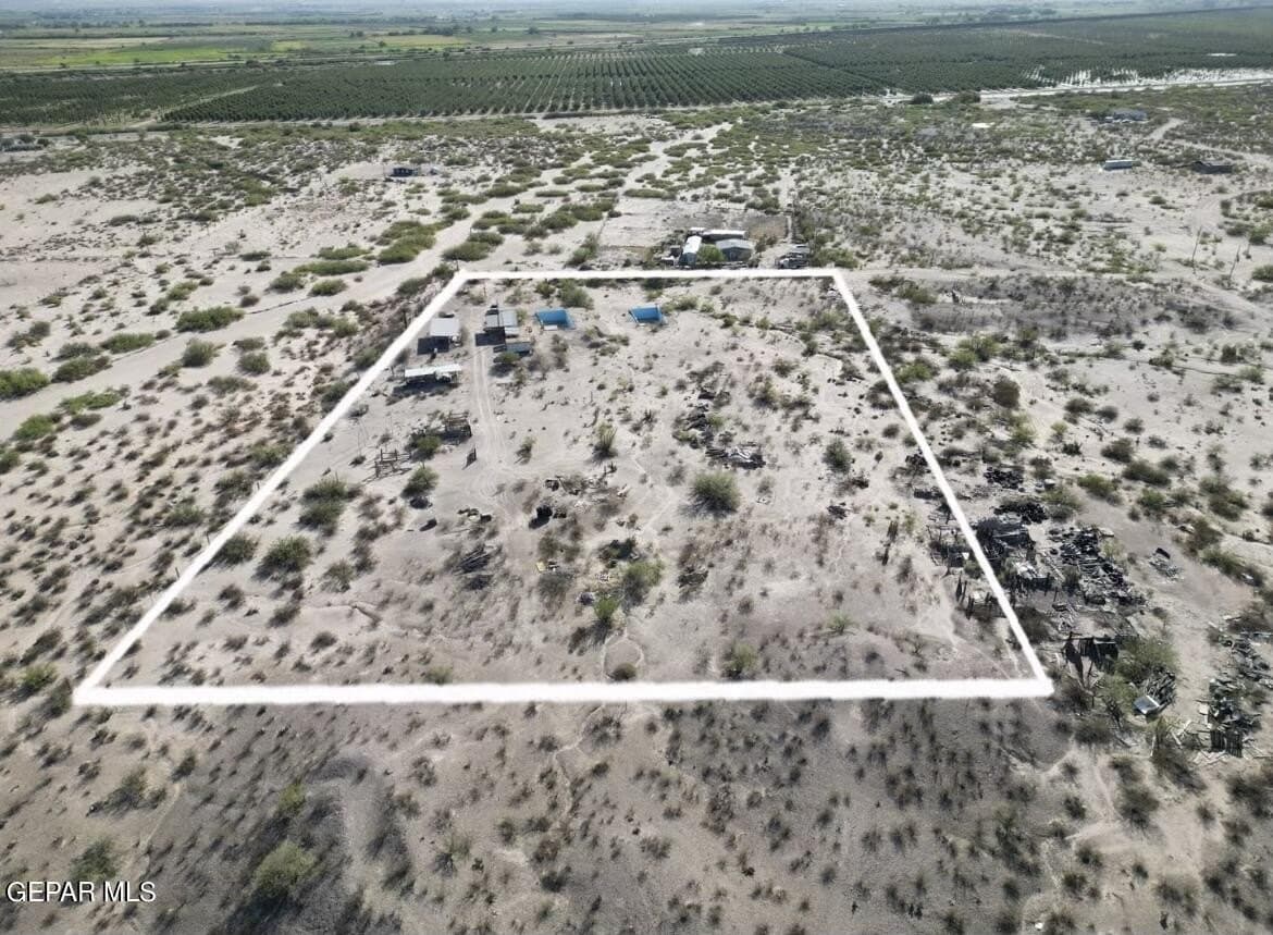 5 acres in El Paso County gallery image 2