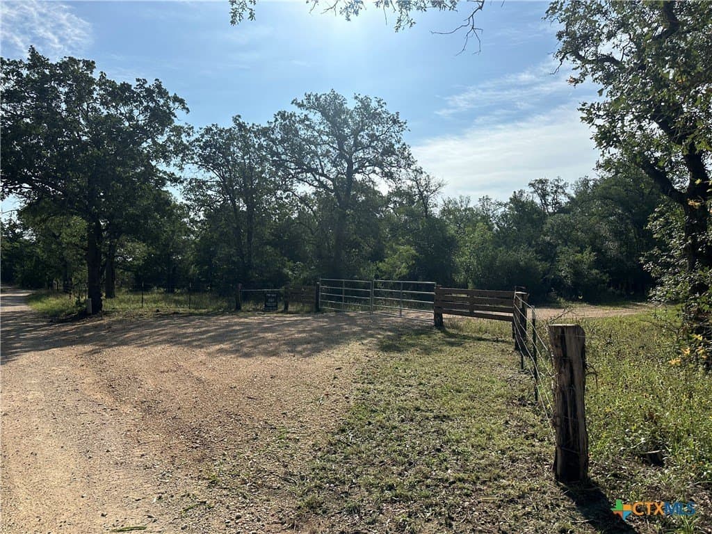 21.07 acres in Caldwell County - photo 18