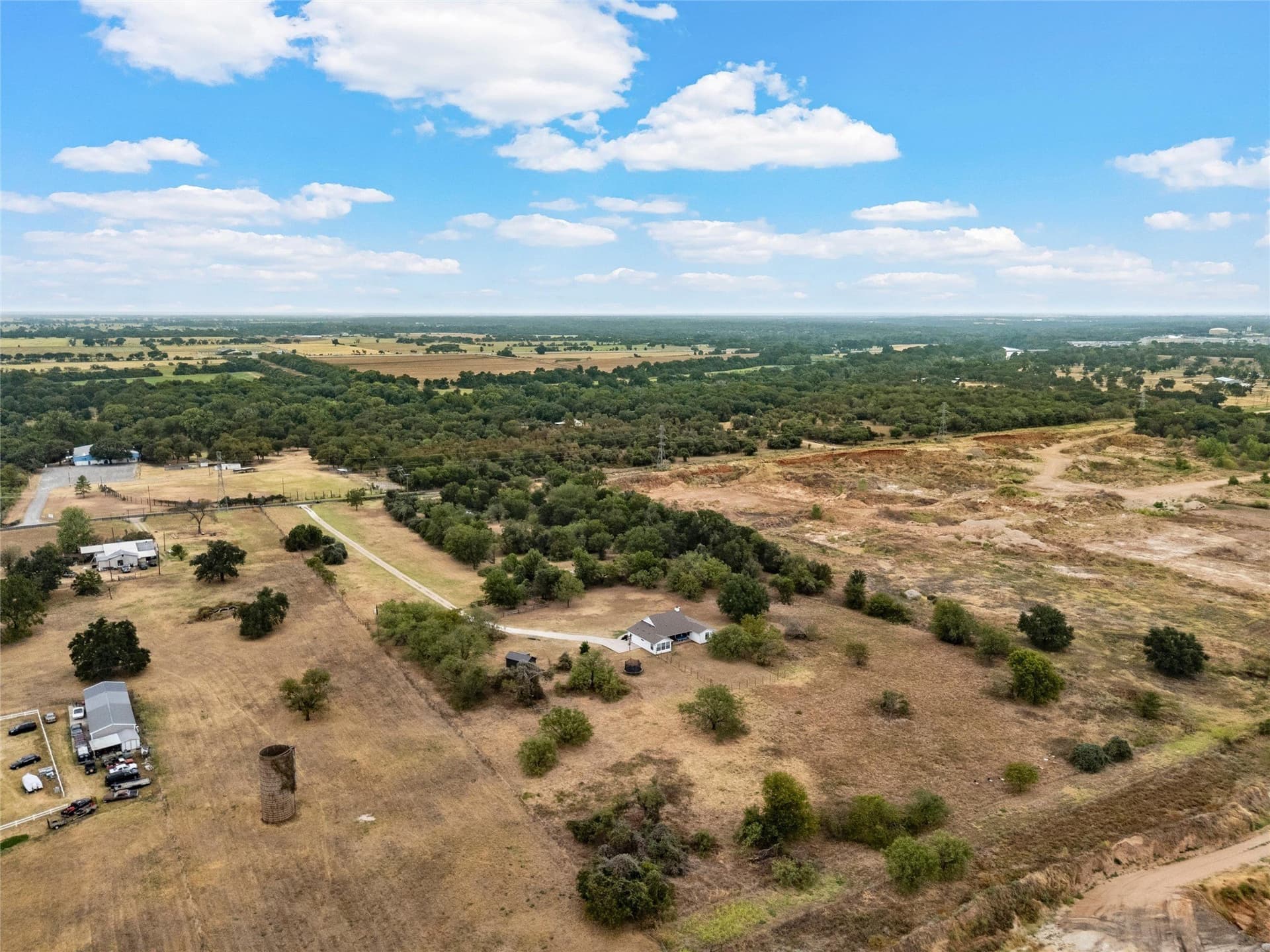 10.7 acres in McLennan County - photo 38