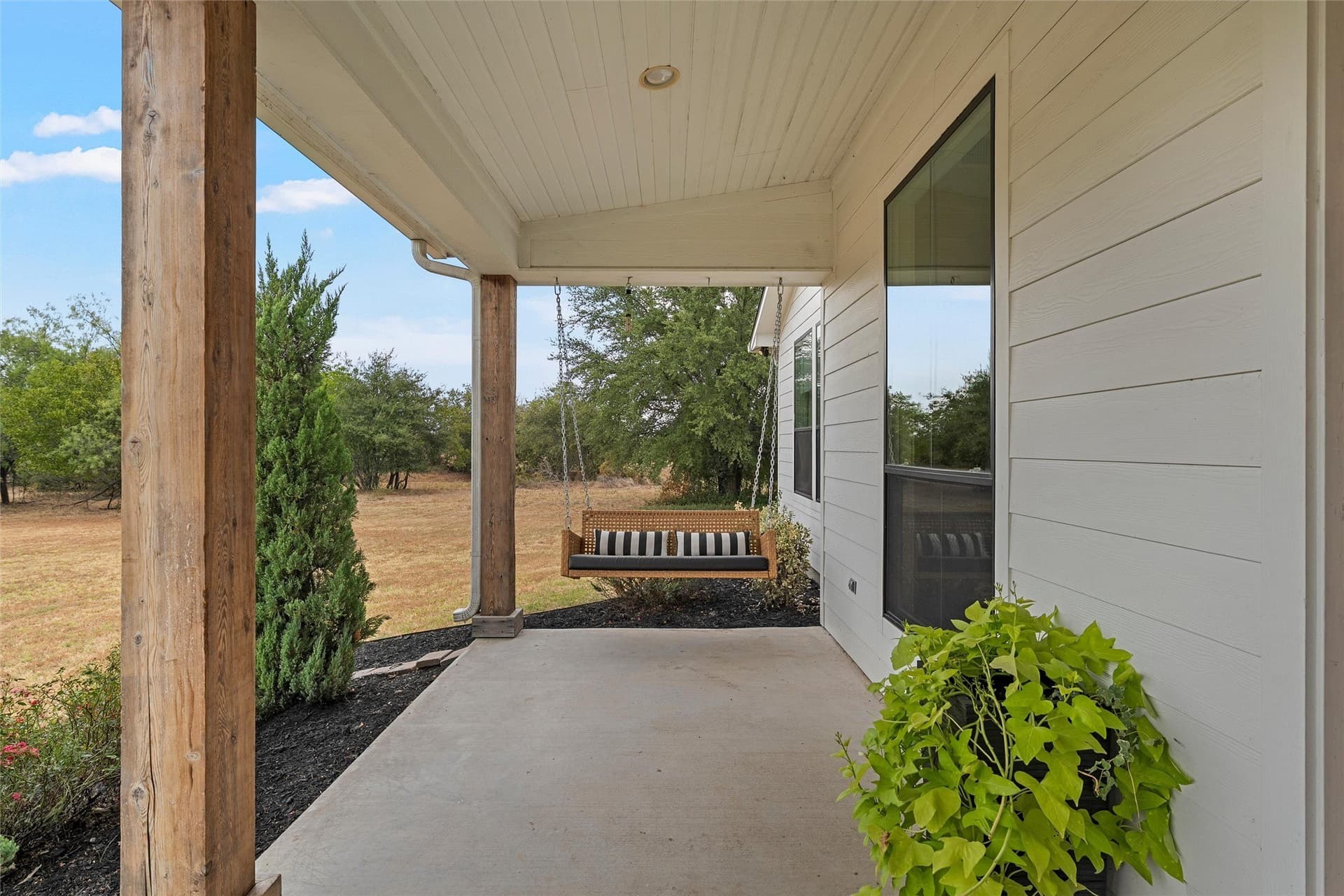 10.7 acres in McLennan County - photo 4