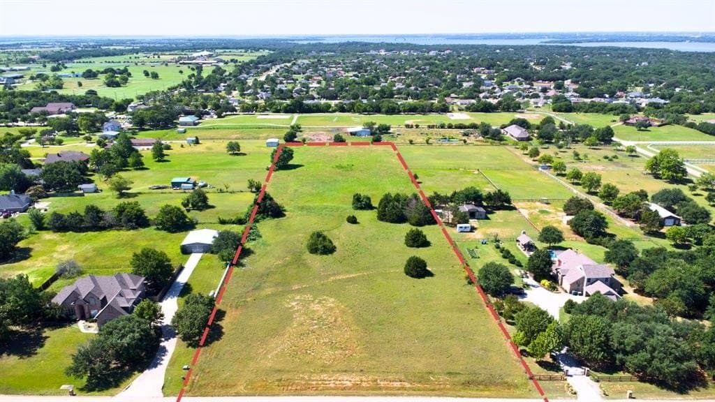 5 acres in Denton County