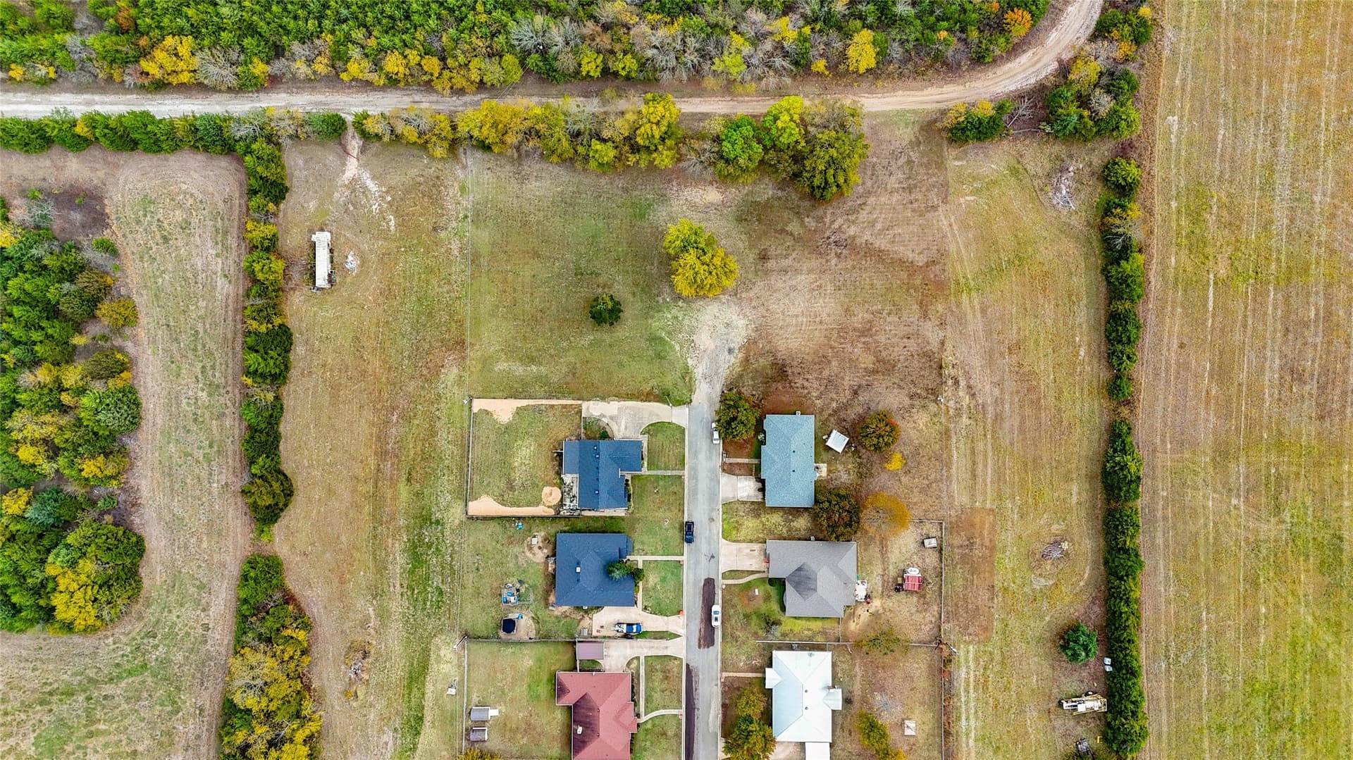 1.59 acres in Lamar County - photo 2