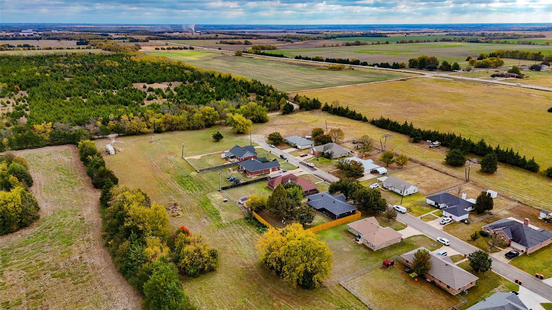 1.59 acres in Lamar County - photo 10
