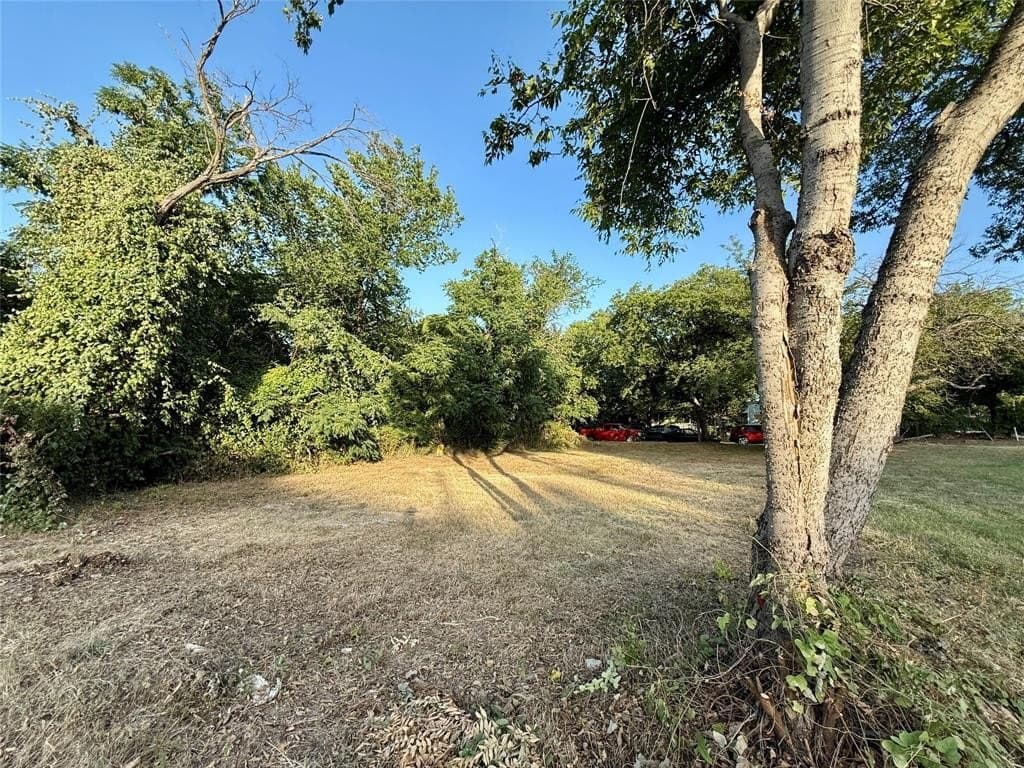 0.12 acres in Tarrant County featured view