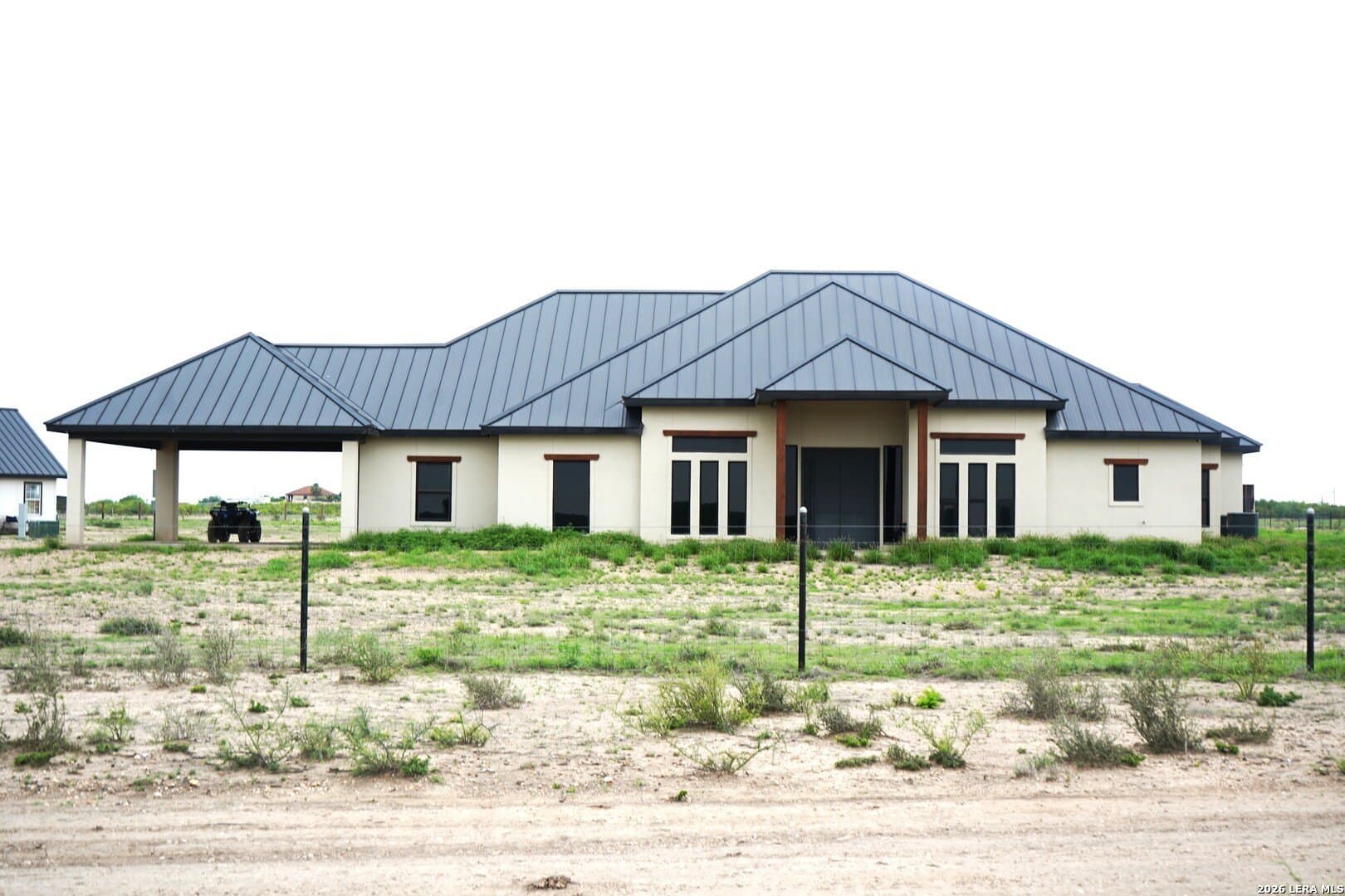 10.57 acres in Maverick County