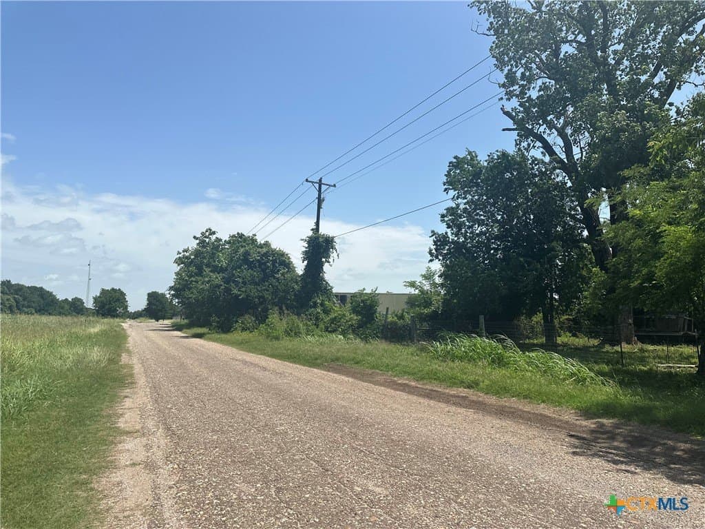 1 acres in Falls County featured view