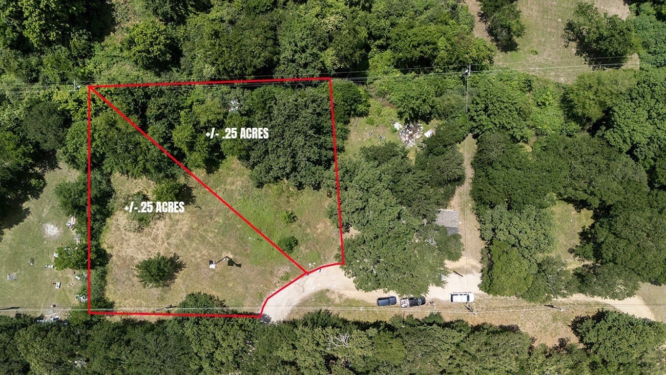 0.26 acres in Henderson County gallery image 2