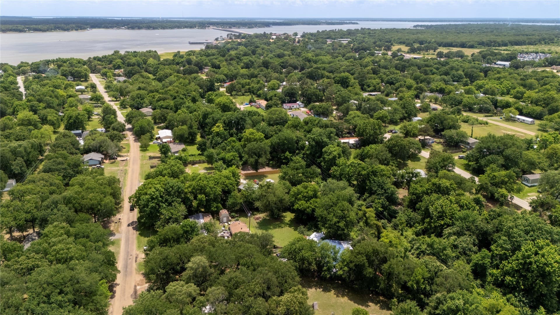 0.26 acres in Henderson County - photo 13